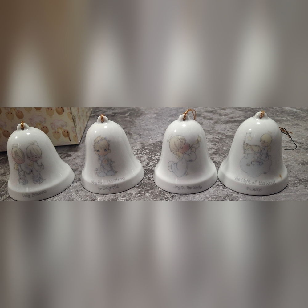 1995 the enesco precious moments collection Bell Set of 4 still has box. A&A